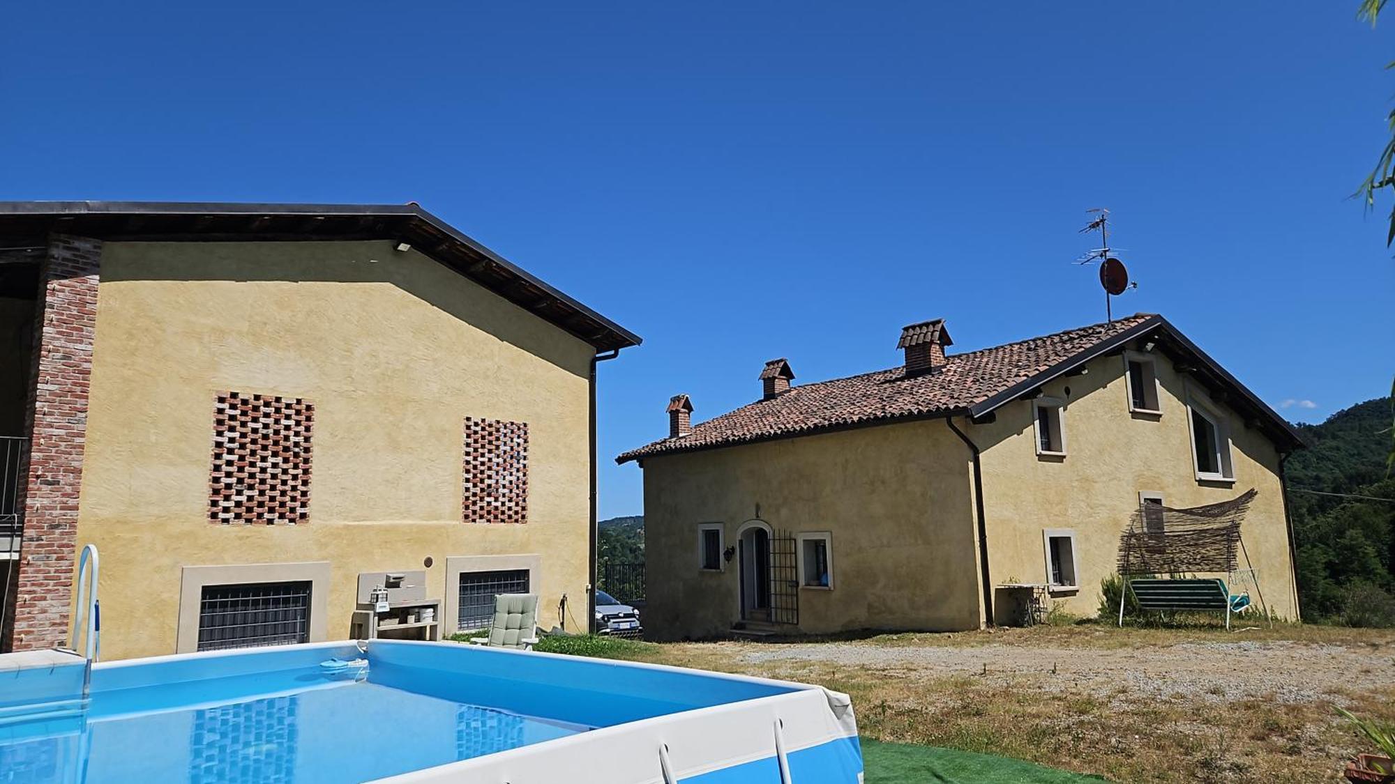 Casa Nel Verde Ca Dla Cola Mombasiglio Exterior foto